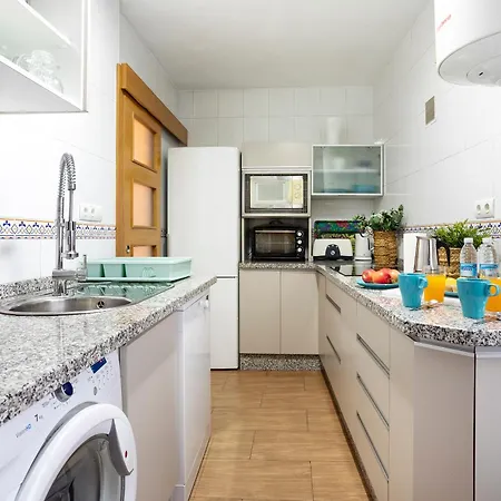 דירה Sunstay Harina Flat